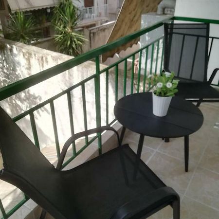 Appartement Fairytale house à Athènes Extérieur photo
